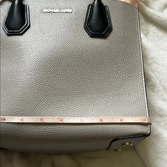 MichaelKors Mercer Tricolor Gray Black white Leather Handbag Shoulder purse tote - Picture 13 of 17